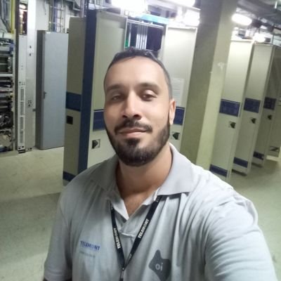 elvisdoidum's profile picture. 