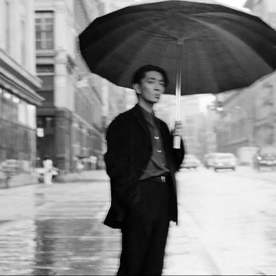 Parallellines27's profile picture. 不常上推
