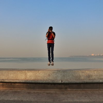 S13978229's profile picture. An photographer