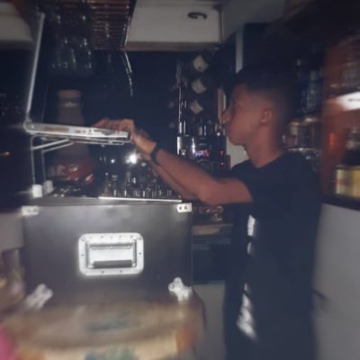 /𝐘𝐎𝐔𝐍𝐆 𝐌𝐎𝐁 𝐂𝐑𝐄𝐖/
FS/DJ.
Tech / House / Afro.
NewTALENT.