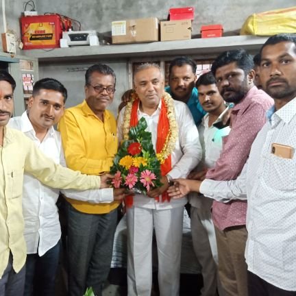 teacher social worker
Saraswati coaching classes Deogaon rangari