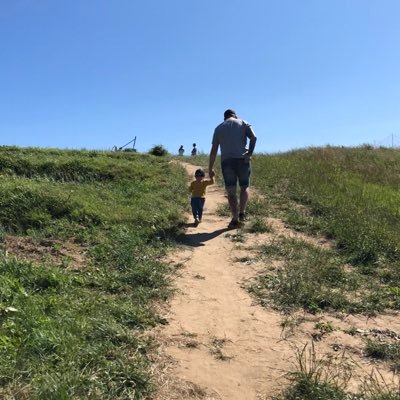 Wuffe88's profile picture. Livsnjutare, pappa, handbollsmålvakt ja en helt enkel människa i stora drag 😂