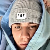 em (@justinsrauhll) 's Twitter Profile