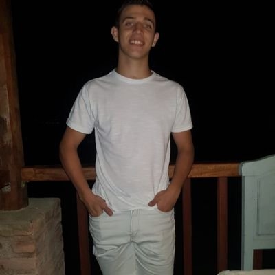 martibortoletto's profile picture. Jugador de fútbol 
Tricolor 🇪🇪
17 años
No soy copia de nadie