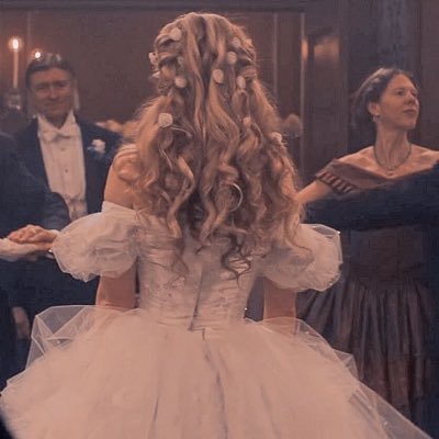 ReemmaKh's profile picture. 