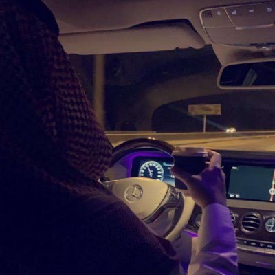 هذا الحساب الرسمي والوحيد وأي حساب آخر غير مسؤول عنه.. لذائقتكم بالمفضله .. سبحان الله وبحمده ،، سبحان الله العظيم