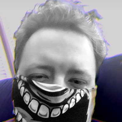 I arrange sounds that make your head bop. Not a gamer 🤘