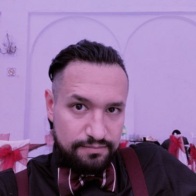 RaskamElos's profile picture. Nací, crecí, me falta reproducir (virgen aún) y después ver qué hay más allá de la luz.