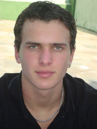 Si paah segue aew e descubra vc msm ;D