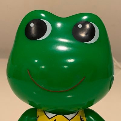 nagoso_'s profile picture. M2 雑食オタク julia