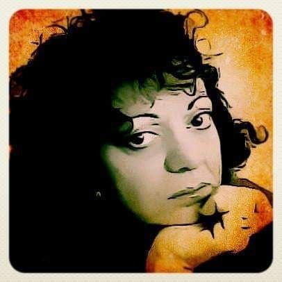 Anna__Sugar's profile picture. Narratrice per diletto, pensatrice per difetto - autrice poesie e racconti - attrice teatrale (blog https://t.co/vIHcAPjxJV ) - https://t.co/I7PSyqLTZP.