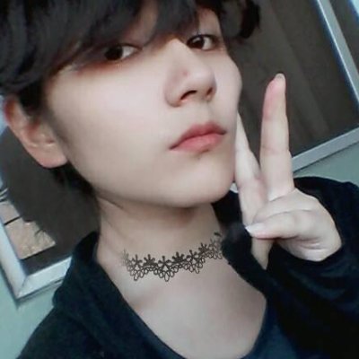 Lian11Ramirez's profile picture. Other person more.