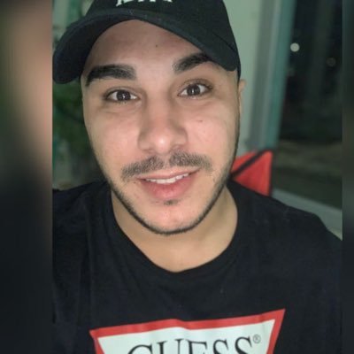 Soy humilde,tranquilo pero apasionado por la vida y más por Dios🙏💫😇🏌🇵🇷