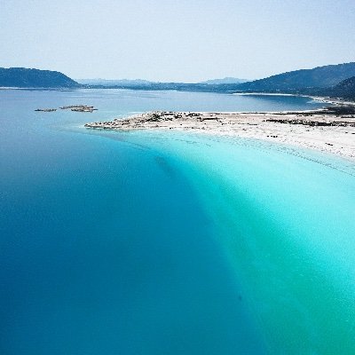 Размещение в отеле на озере Салда