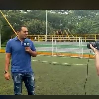 Andrscardenas21's profile picture. LECTURA Y DEDICACIÓN