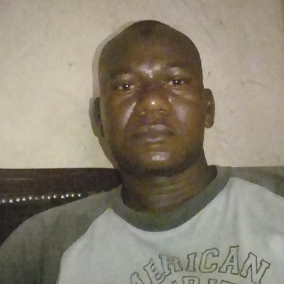 nebie90's profile picture. Radicale