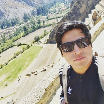 PinaresDarwin's profile picture. vídeos juegos