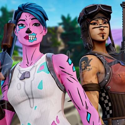 howdy gamers I'm spidermich165 I'm OG please follow I need fortnite creator code