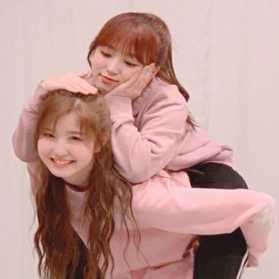 🇨🇱 /Female/48Groups/46Groups/IZ*ONE/ J-POP fan/ LOVE LIVE/ gatitos / Mi corazón sin Mayuyu💙 y sin IZ*ONE está roto 💔