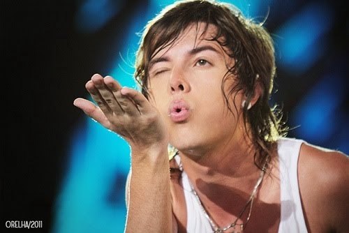 mais um FCO dedicando para @pelanzarestart o baixista e vocalista da @rockrestart dona @JiijiLanza feito dia 19/12/10.