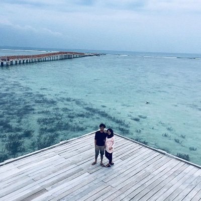 __annicha's profile picture. 𝘱 𝘭 𝘶 𝘷 𝘪 𝘰 𝘱 𝘩 𝘪 𝘭 𝘦

𝘭𝘰𝘷𝘦 𝘺𝘰𝘶𝘳𝘴𝘦𝘭𝘧 𝘦𝘷𝘦𝘯 𝘸𝘩𝘦𝘯 𝘦𝘷𝘦𝘳𝘺𝘰𝘯𝘦 𝘦𝘭𝘴𝘦 𝘩𝘢𝘵𝘦𝘴 𝘺𝘰𝘶🕊
—
M Ilham Fadilla