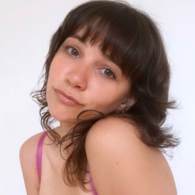 the naughtiest bartender🍸💫watch me cum on ManyVids // OF // Fansly @mollysbloomers88 ✨I only respond to DMs w purchase inquiries