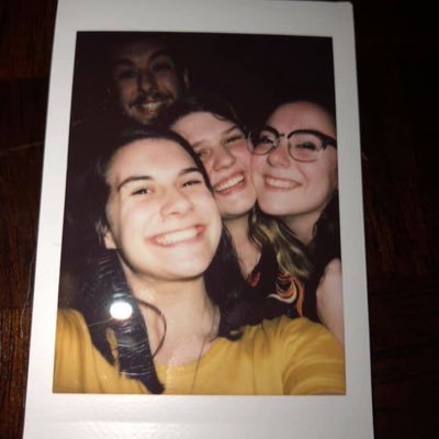 HopeElizab3th19's profile picture. • God’s love is great •