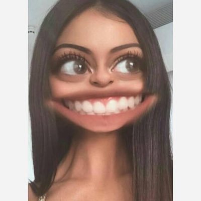 weirdladyy's profile picture. 