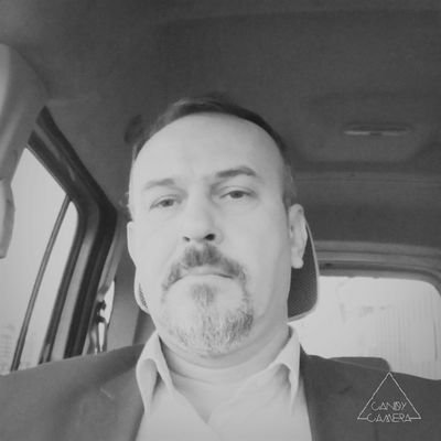 mstfaozdnc's profile picture. 🍉Hadi ben kaybettim, siz ne kazandınız? #Demokrasi gereksizdir.