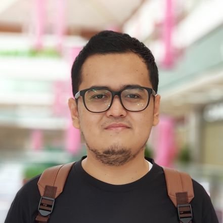 maksumpriangga's profile picture. Toy - Food - Photography | ig @maksumpriangga | ask@priangga.com