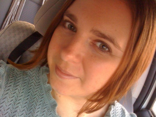 purljamber's profile picture. kitty mom, Internet junkie, corny joke maker