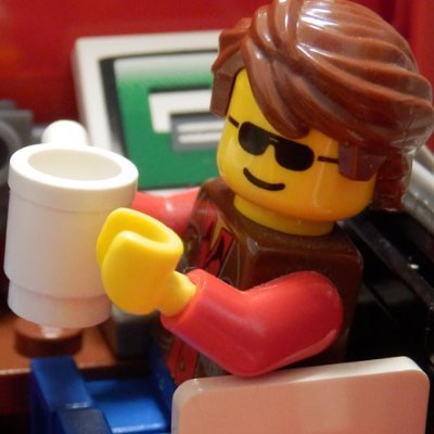 レゴブロックで架空国家を作っています。
制作:ロイアル連合王国(旧LEGO連合王国)
運営:ブリクション・ワールド(共有世界設定🌍)