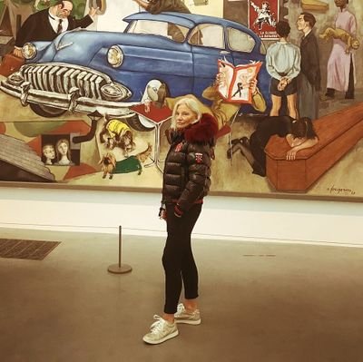 susanavidic's profile picture. Podría escribirte los versos más tristes esta noche, pero hay Champions.
