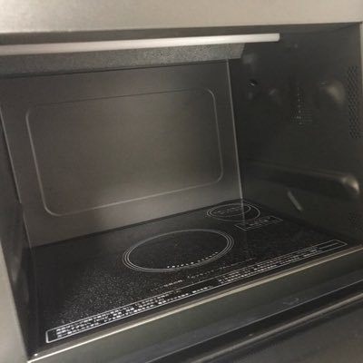 DenshiRenjino's profile picture. 夫婦でゲーム配信を始めた関西在住ゲームプランナー。 二児の子を持つ新米パパ。 コンシューマ中心で開発してきました。 子供が寝てる間にゲーム配信をするため配信中のベビフラが割と起きます。 ゲーム開発やプランナーに関してちょこちょこ呟きます。