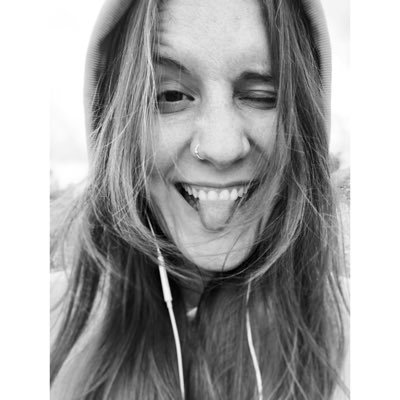 jesica_aries's profile picture. Volar