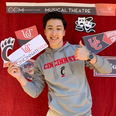 BroadwayBenji's profile picture. 👶🏼🏡MEM 🕍🐾CCM MT 2024 🎭Actor/Dancer. 🎤OneVoice beatboxer and vocalist 🏆Emmys 2018 ✝️1 Col 17:3