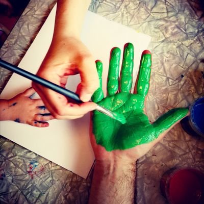 MagnusDybvik's profile picture. sykepleier, pappa, lavvo, robåt.