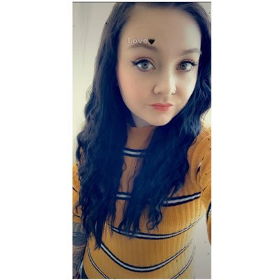 Year 1 USW student nurse 👩🏻‍⚕️Tattoo enthusiast 💉. wonderer ✈️ #LGBTQ🏳️‍🌈 Future Mrs Morris💍