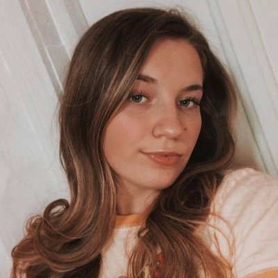 Addison38868104's profile picture. Being happy never goes out of style