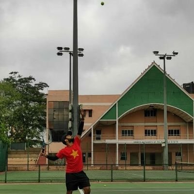 Digital Marketer. Federer bhakt. Vipassana Meditator.