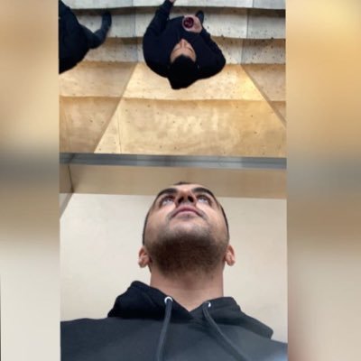 lakdurjnsnb's profile picture. 