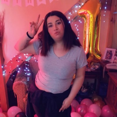 constanzaurtub5's profile picture. 🇨🇱🇨🇴🇮🇹