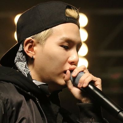 buff yoongi enthusiast 💪✨さんのプロフィール画像