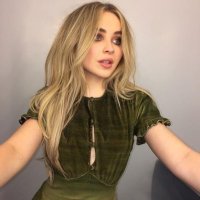 lydia 🧚🏻‍♀️(@singularlybri) 's Twitter Profile Photo