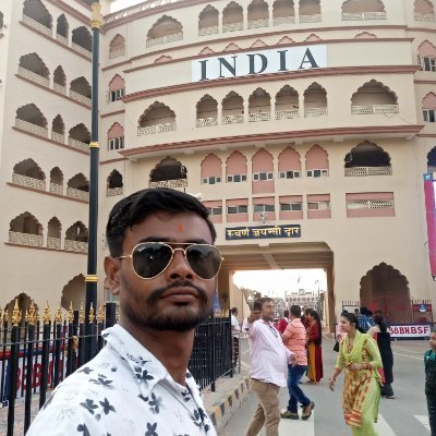 KomalKumarSing9's profile picture. I proud to Indian