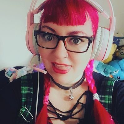 Aboriginal (Wiridjuri/kamilaroi) woman, Aggressively Queer, Autistic. Variety Twitch streamer - performer/producer.
https://t.co/CRLN2WhFrf
