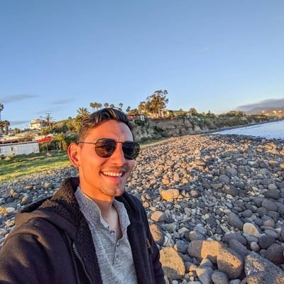 mackLugo's profile picture. Mechatronic Engineer/Dance Lover/ Making videogames for kids at https://t.co/EijE287Ka7