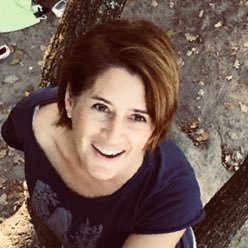 sha_blu's profile picture. 