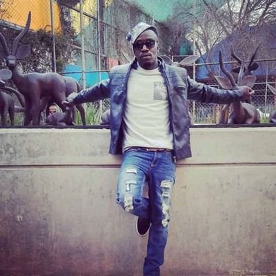 dj and producer🎹 all the way from Qwaqwa. music is🎵🎶 my life. sesotho se monate. 🇿🇦
