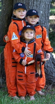 oliveview2's profile picture. nurse practitioner, science, space, STEM, STS-133 tweetup attendee